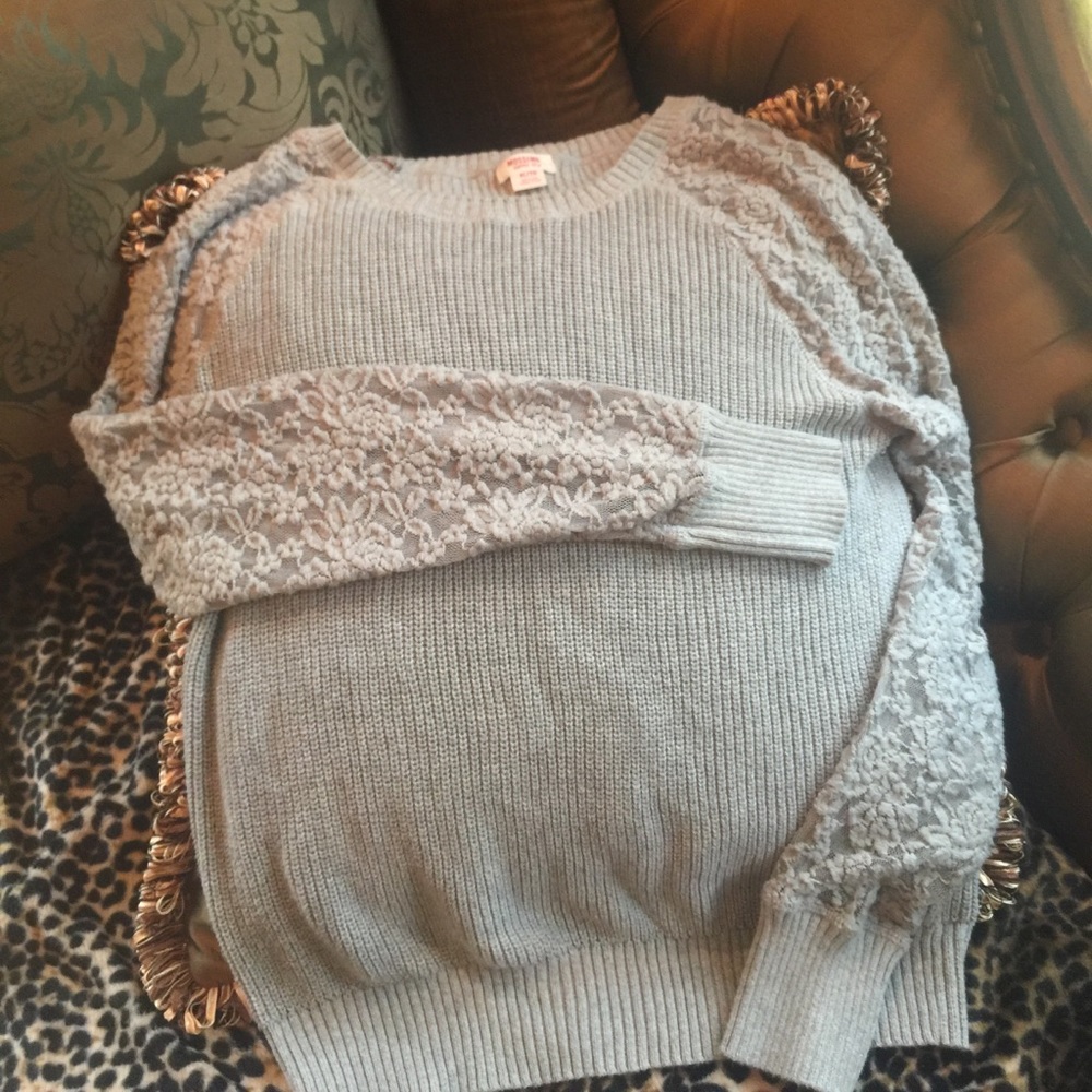 Lace sleeve sweater